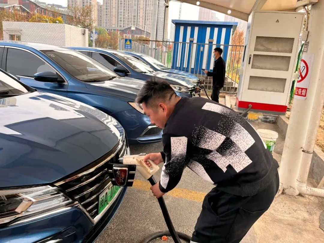 24小时开放，可同时充10辆！永泰再增一处汽车充电站